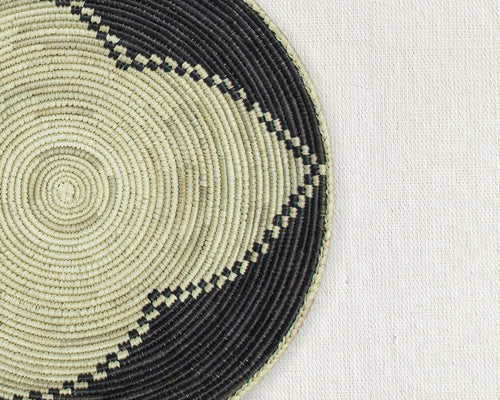 Black Journey Bowl Basket