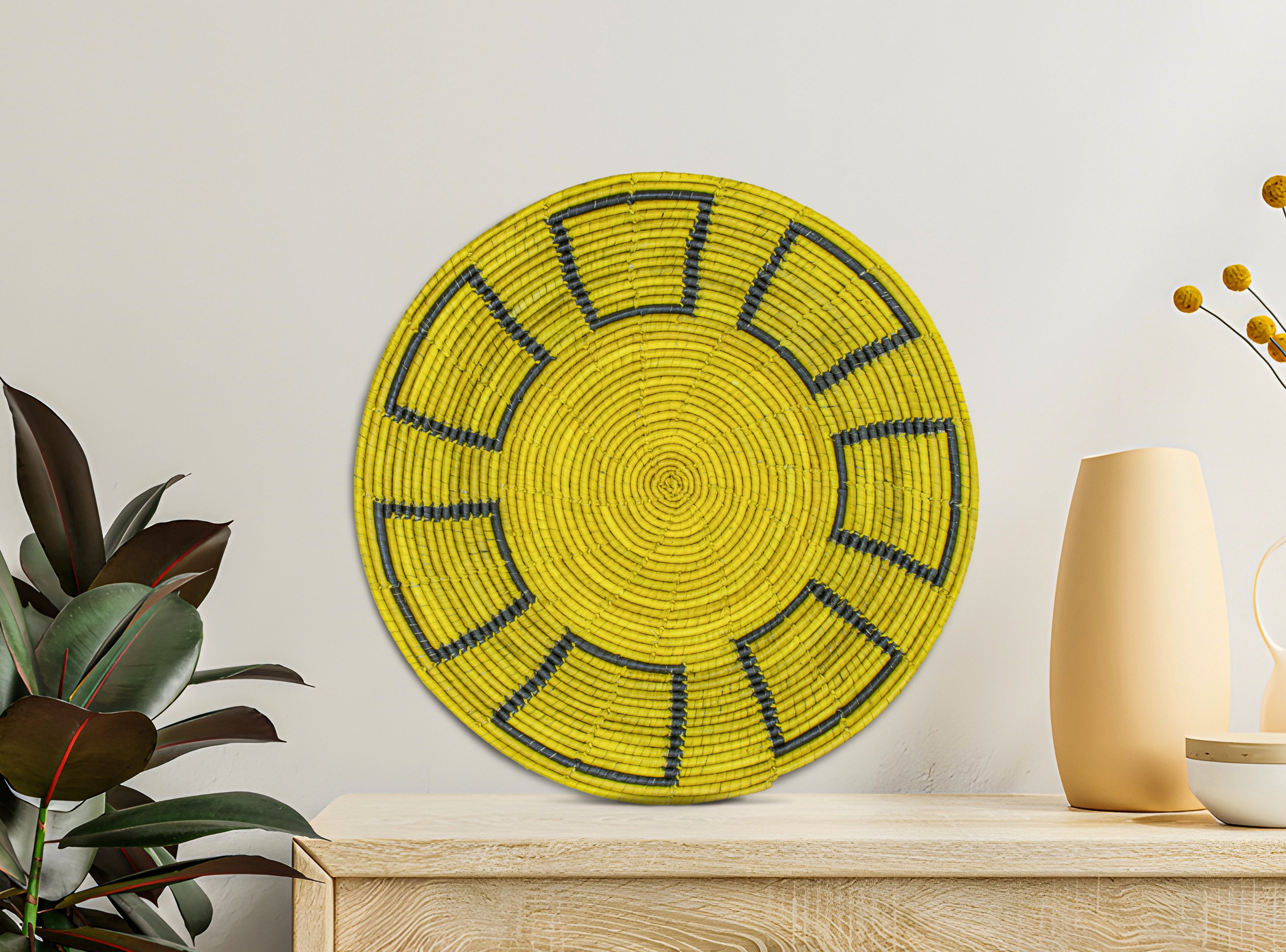 Yellow Mesa Mat Wall Basket 14-inch MT-208-15