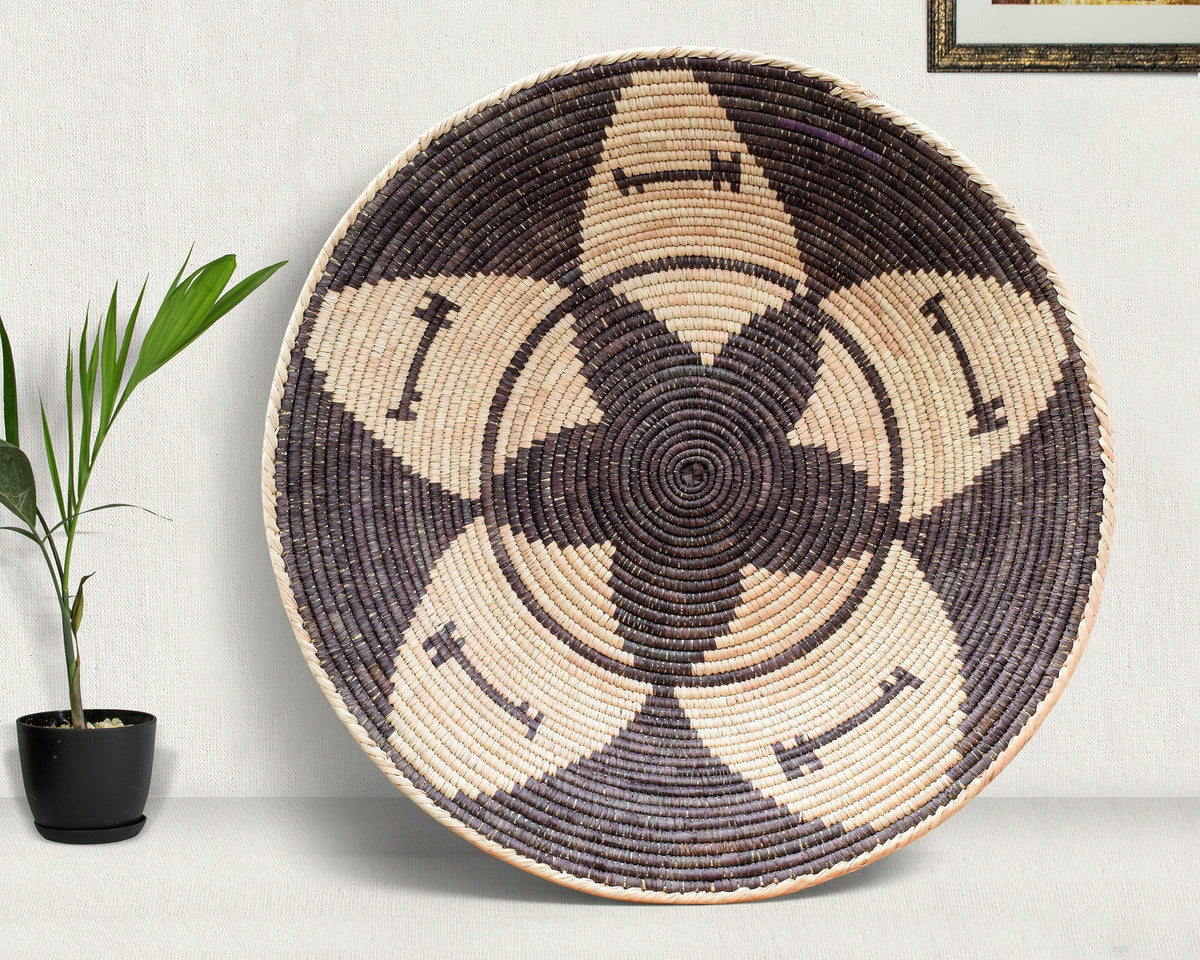 28" Dia Crimson Hound Statement Wall Basket