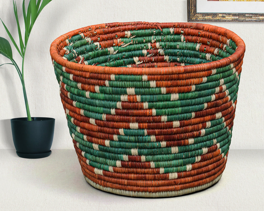 Tri-Wave Planter Basket