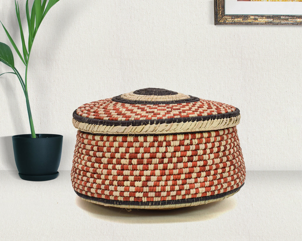 Rust Checker Lidded Basket