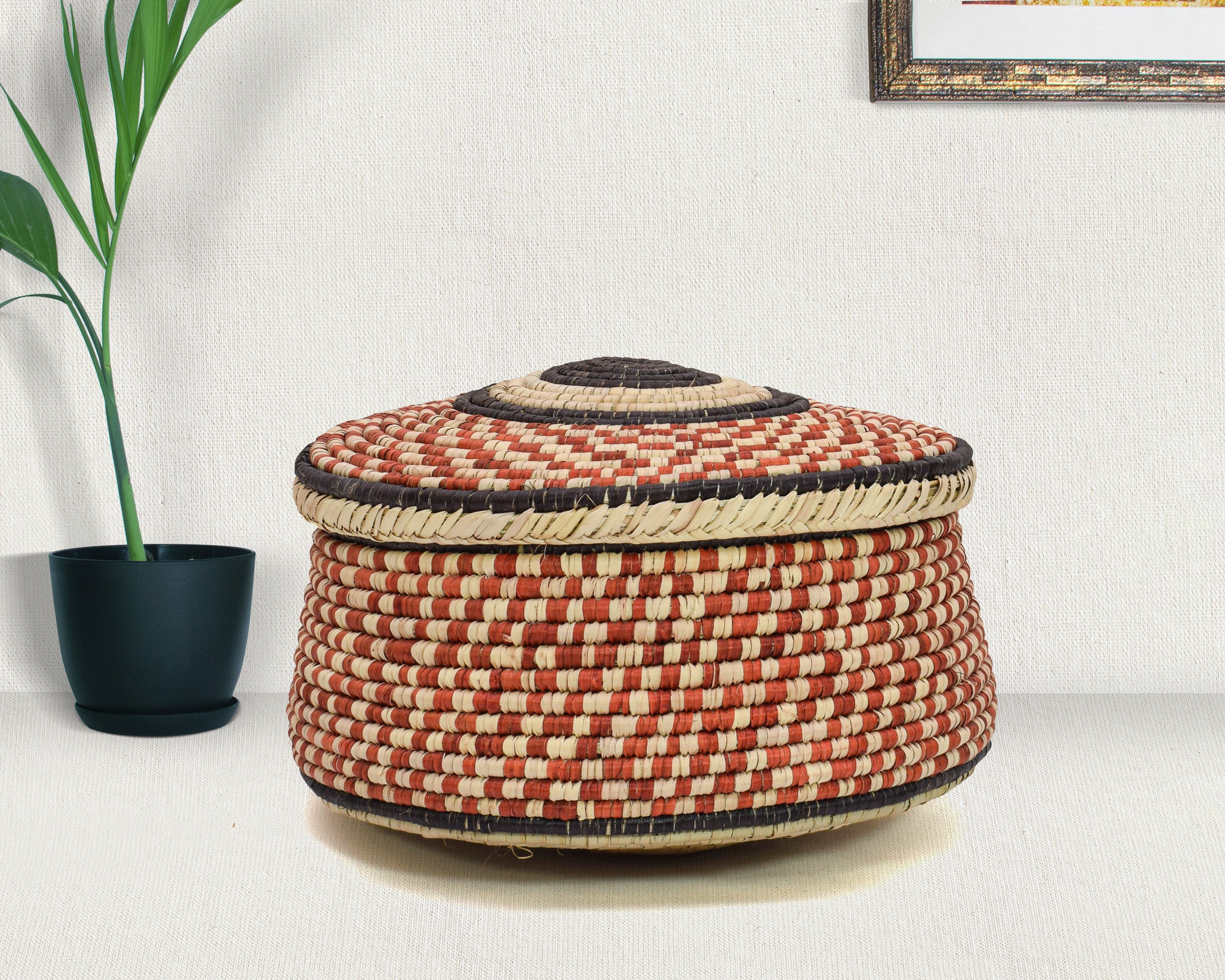 Rust Checker Lidded Basket
