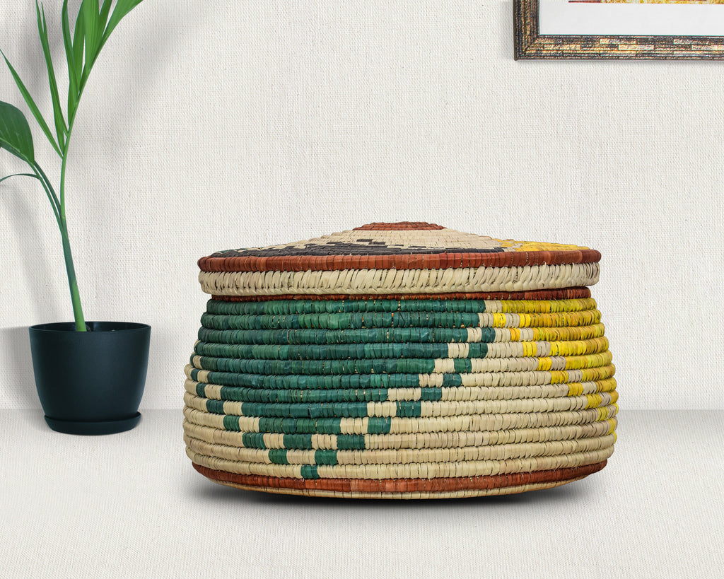 Tri-Leaf Lidded Basket