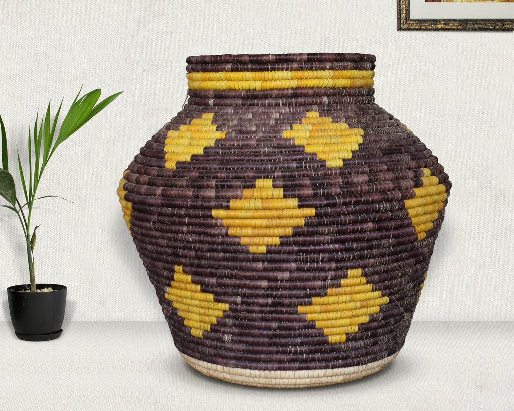 Golden Plum Diamond Potter Vase