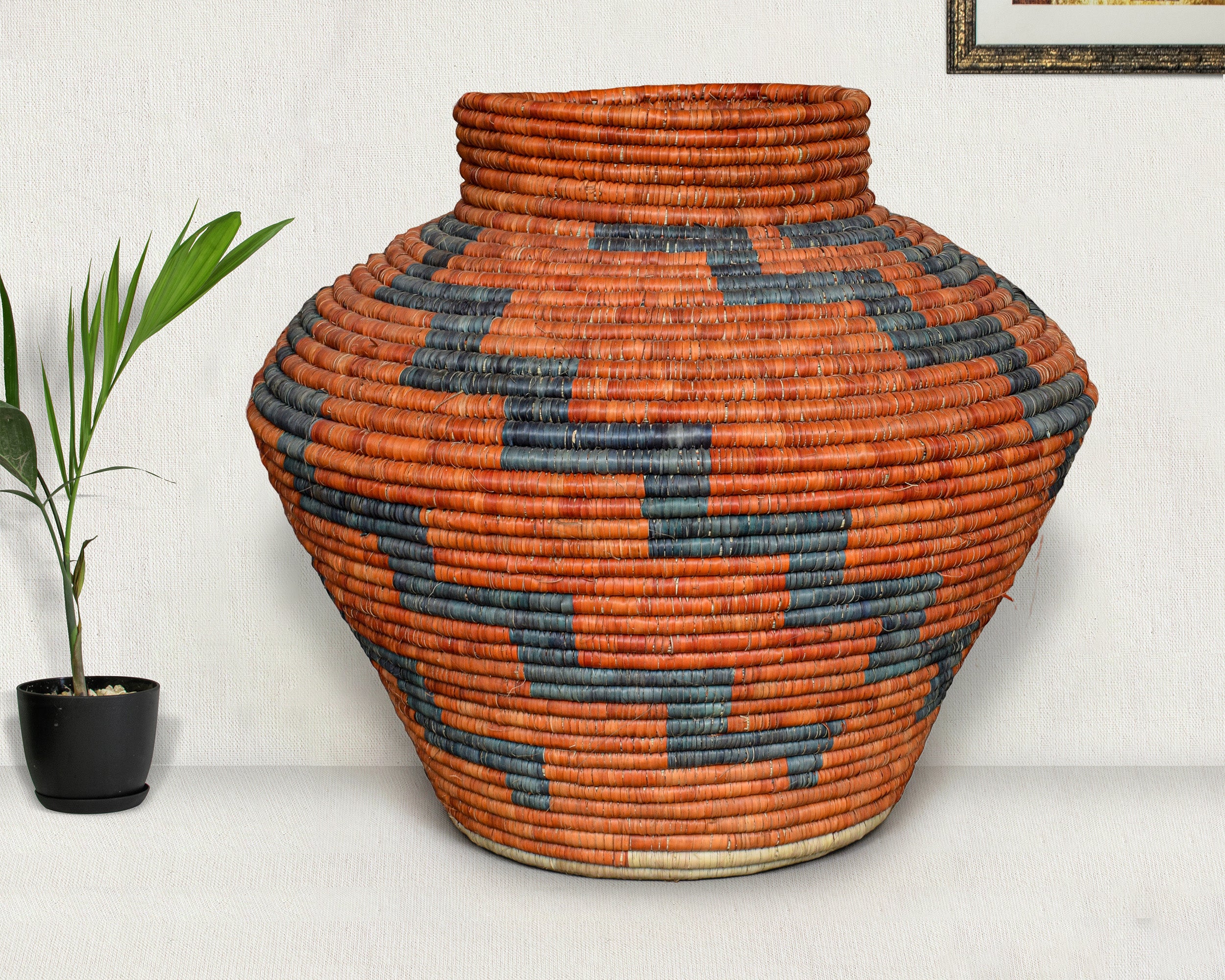 Terracotta Diamond Potter Vase I