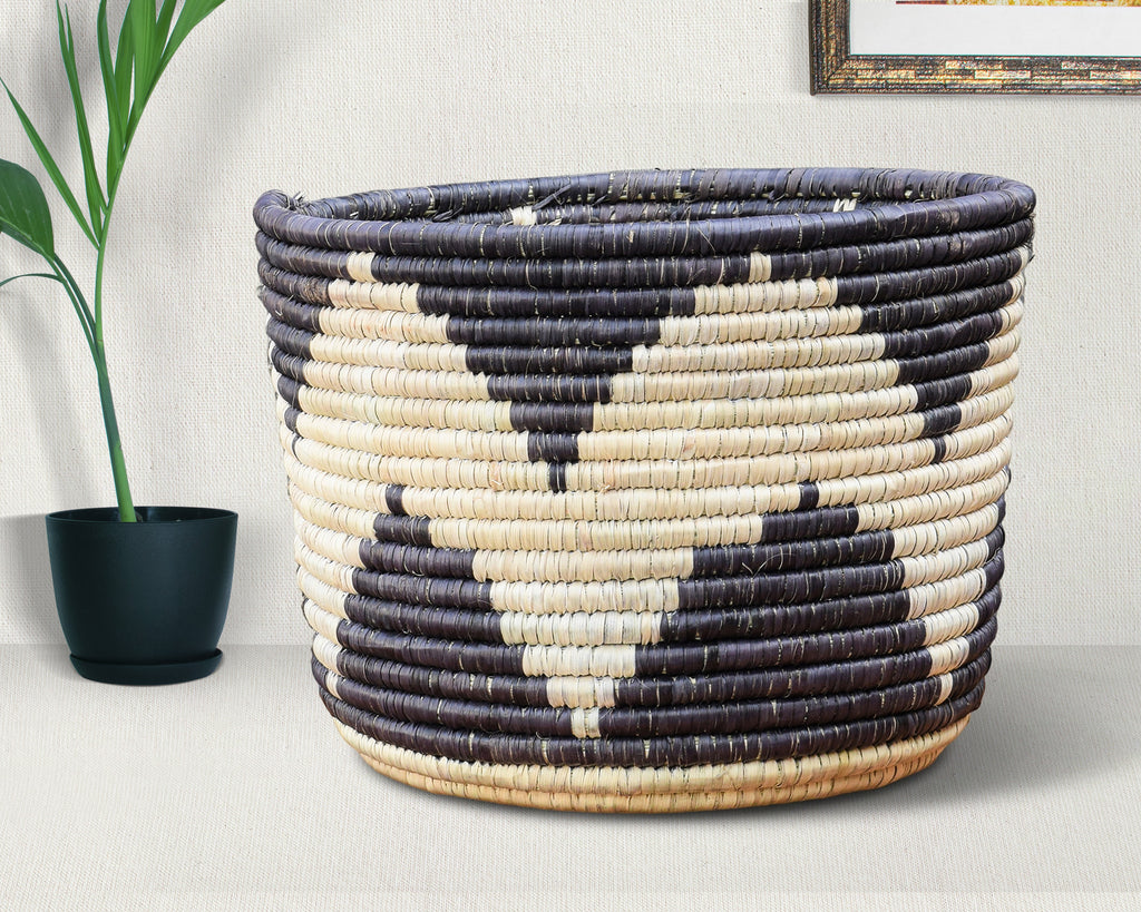Midnight Arrow Planter Basket