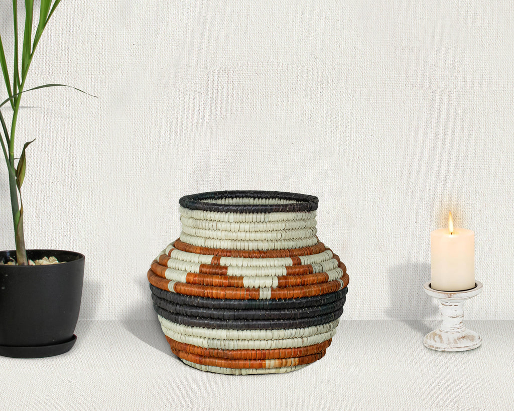 Waves & Rays Vintage Potter Basket - PP-1120-8