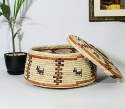 Black Dogs Southwestern Lid Basket