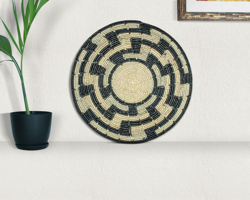 Black Maze Mat Wall Basket 14-inch MT-207-15