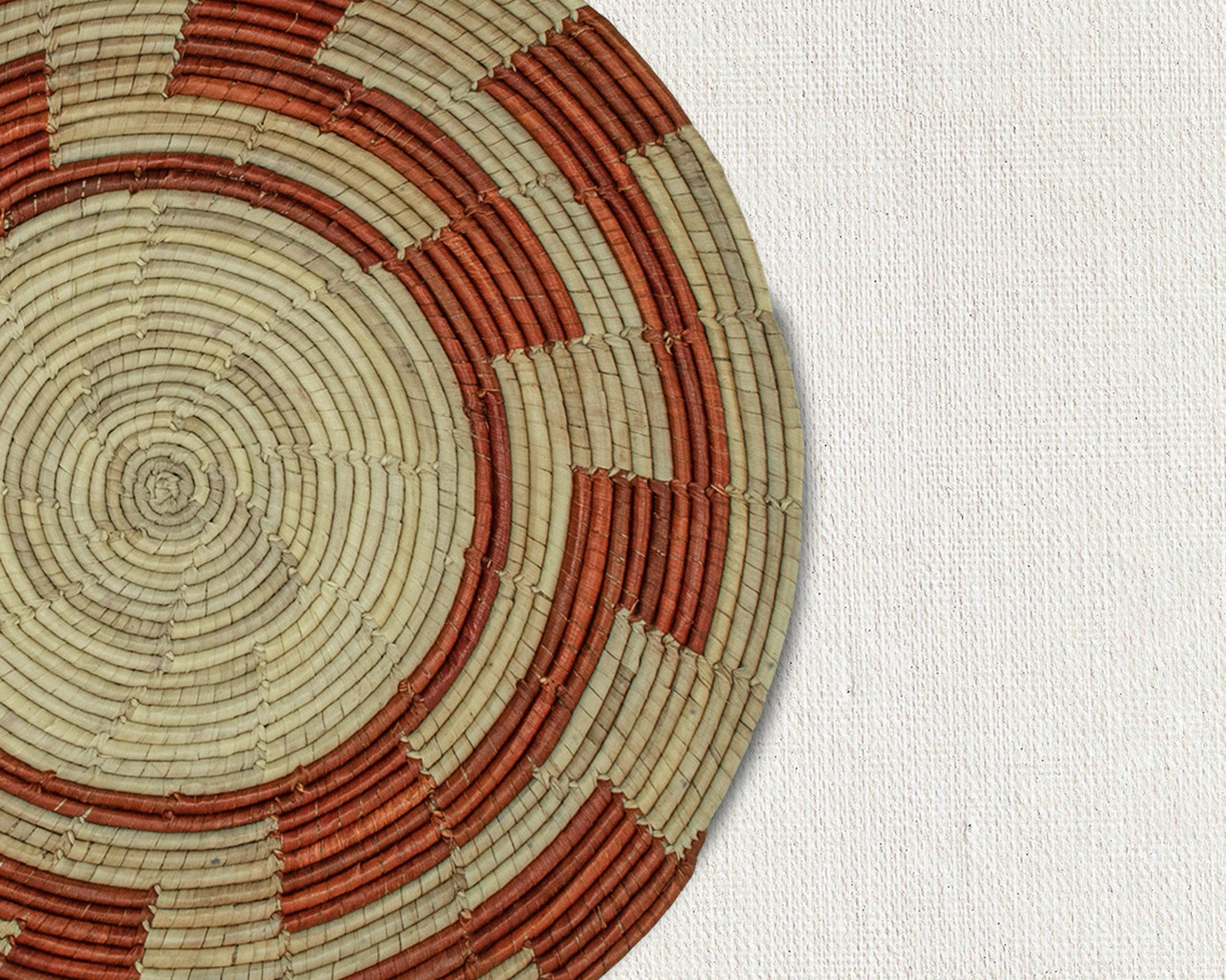 Red Maze Mat Wall Basket 14-inch MT-205-15