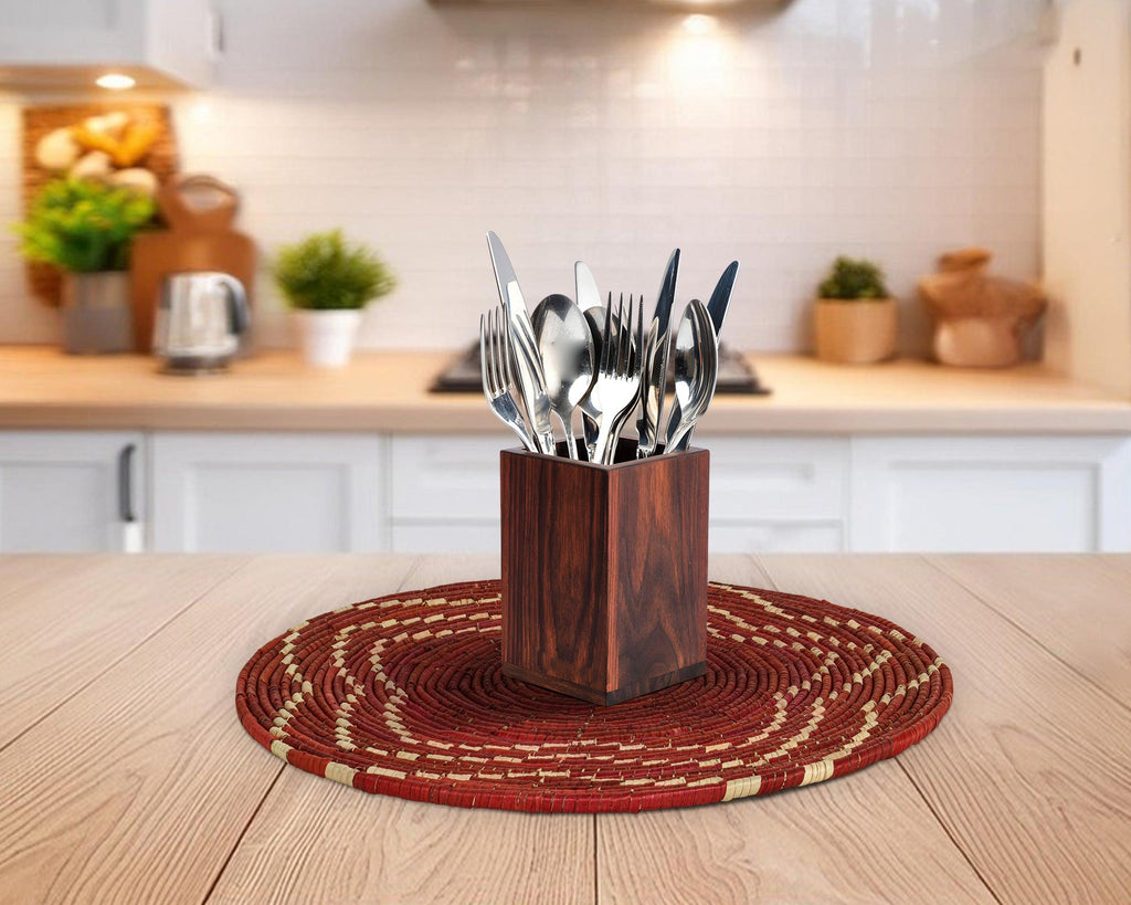 Crimson Star Mat Wall Basket 14-inch MT-222-15