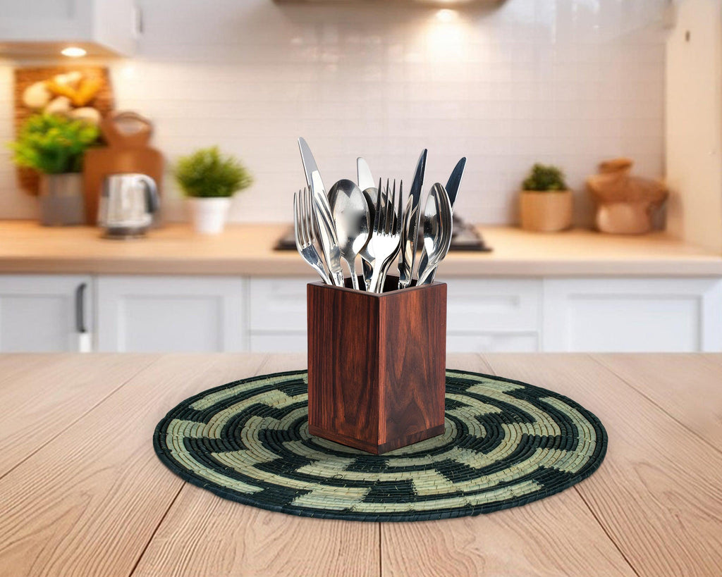 Black Maze Mat Wall Basket 14-inch MT-207-15