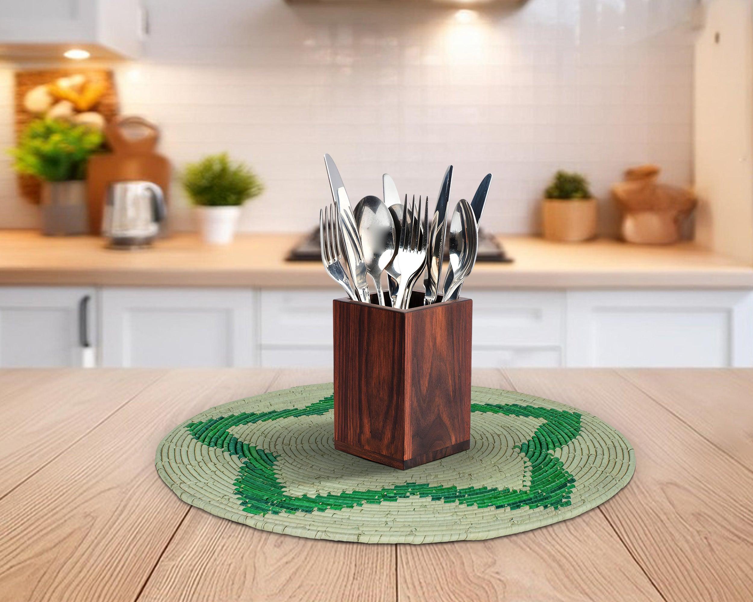 Green Night Star Mat Wall Basket 14-inch MT-217-15