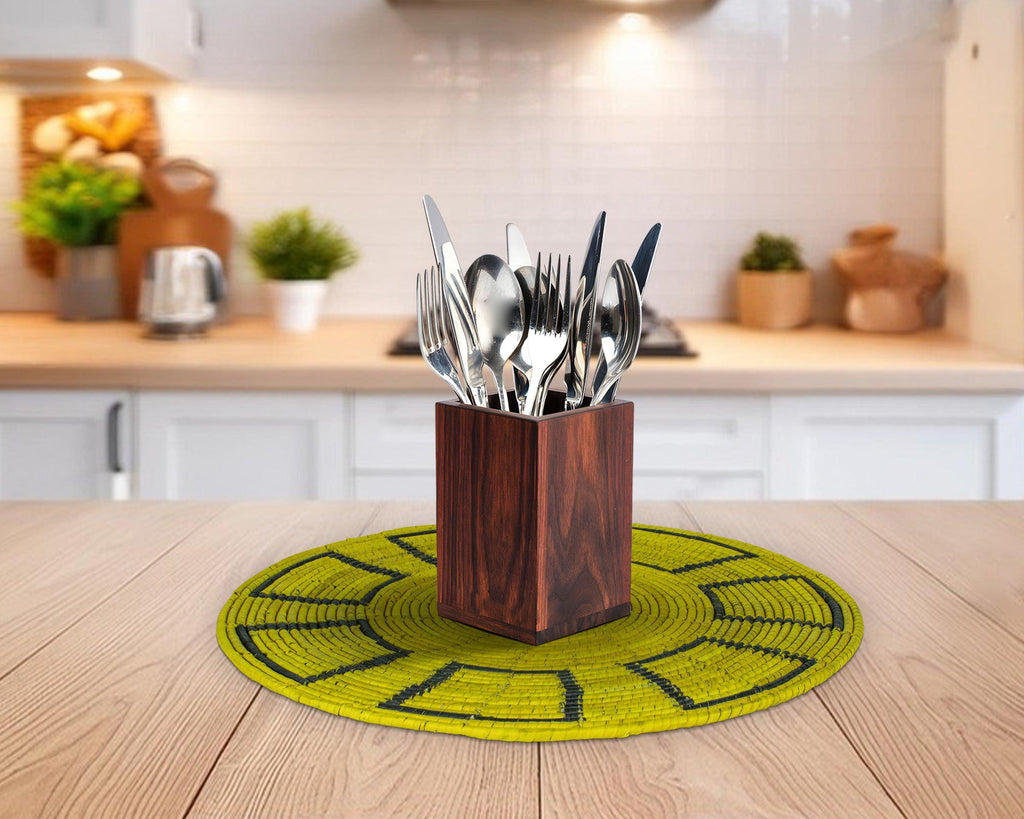 Yellow Mesa Mat Wall Basket 14-inch MT-208-15