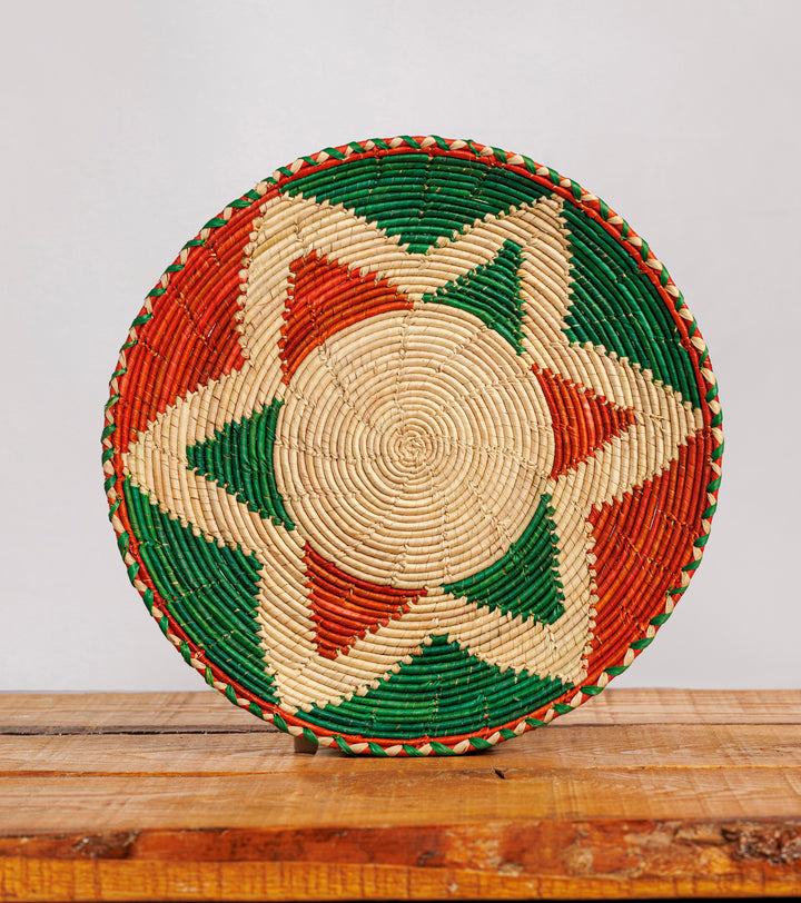 Dessert Green Sunshine Hand-Woven Plate, 11-inch Diameter and 0.1-inch Depth.