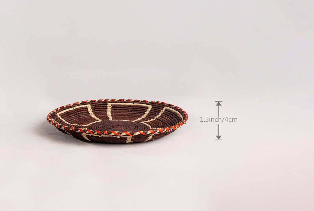 Brown Obstract Hand-Woven plate, 14-inch Diameter and 1.5-inch Depth.