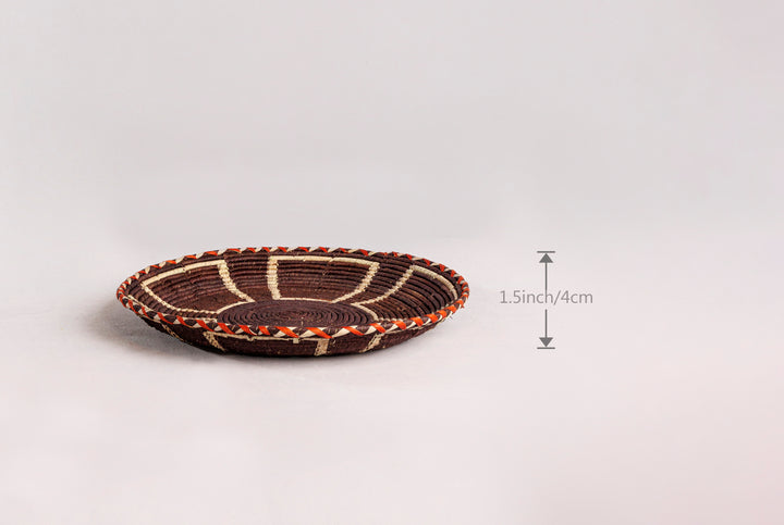 Brown Obstract Hand-Woven plate, 14-inch Diameter and 1.5-inch Depth.