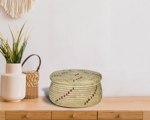 Natural Woolen woven basket with lid, handwoven natural seagrass and palm leaf