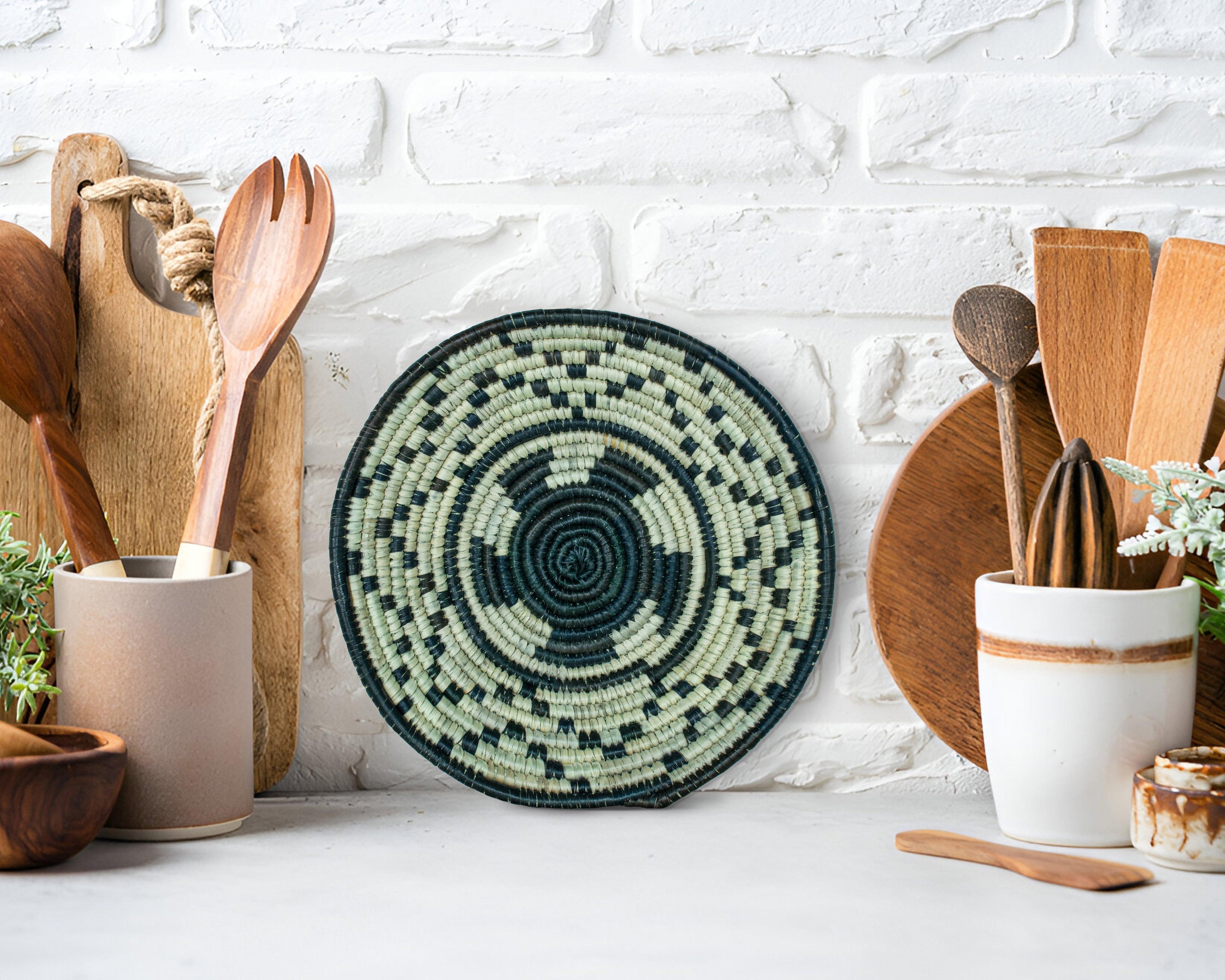 Checkerboard Circle Black  Bowl Basket 8-inch LBW-446-7