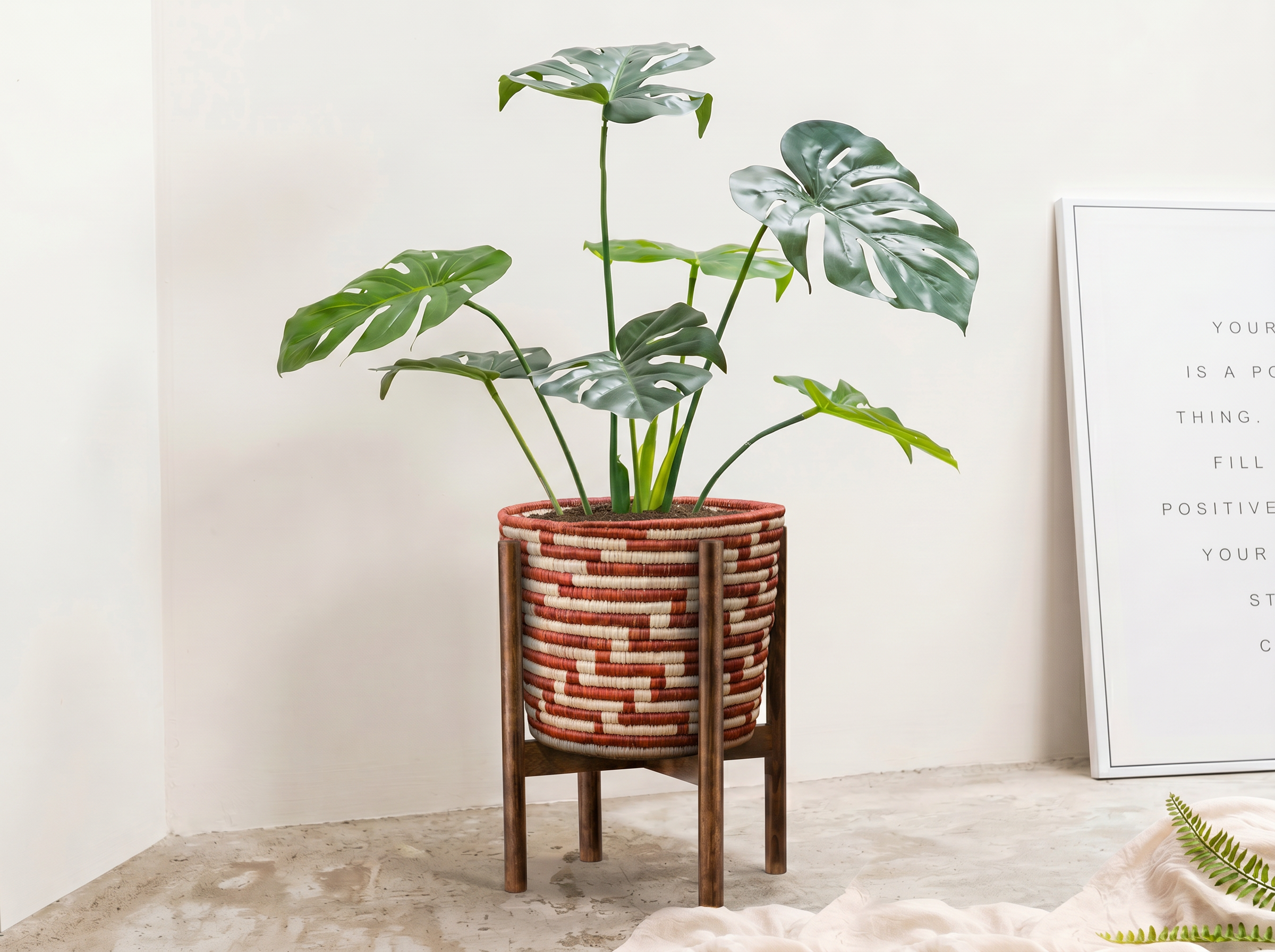 Figure Ground Planter Basket