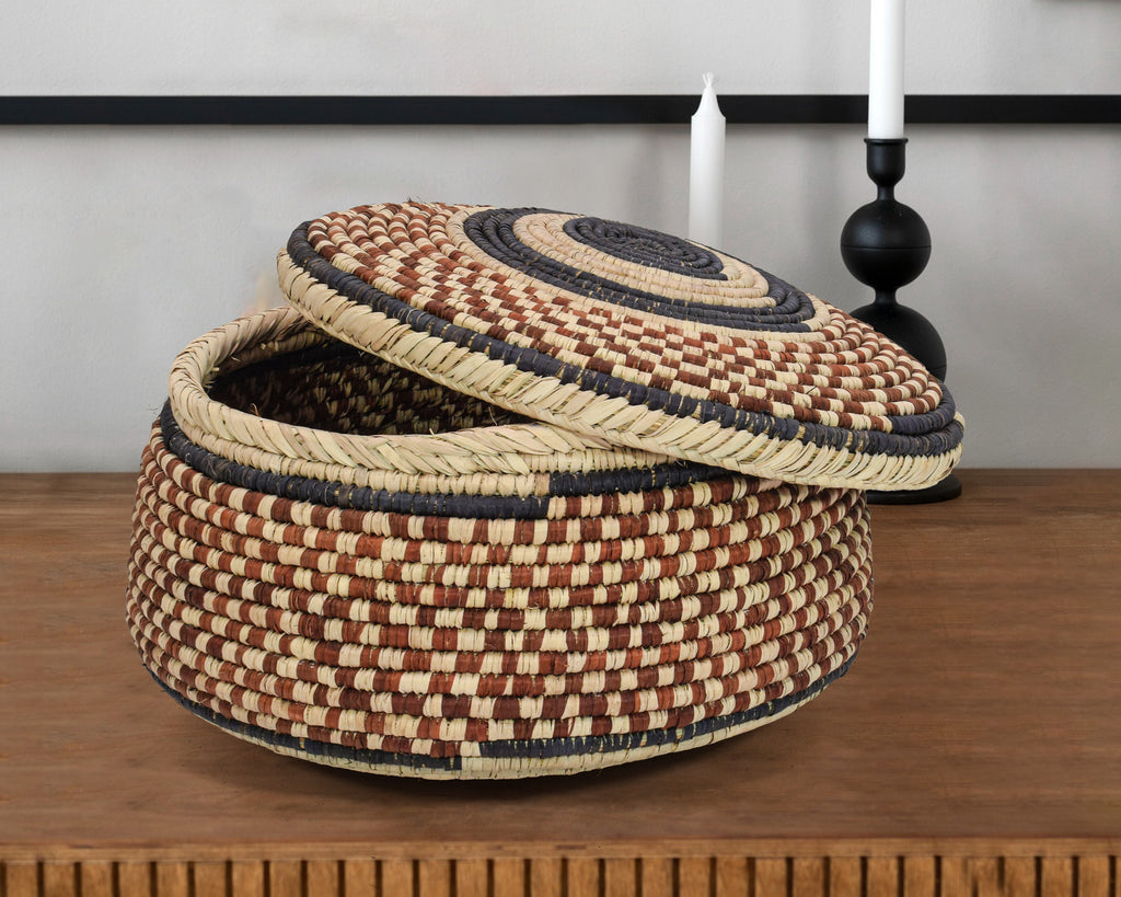 Brown Checkered Lid Basket PR-628-12