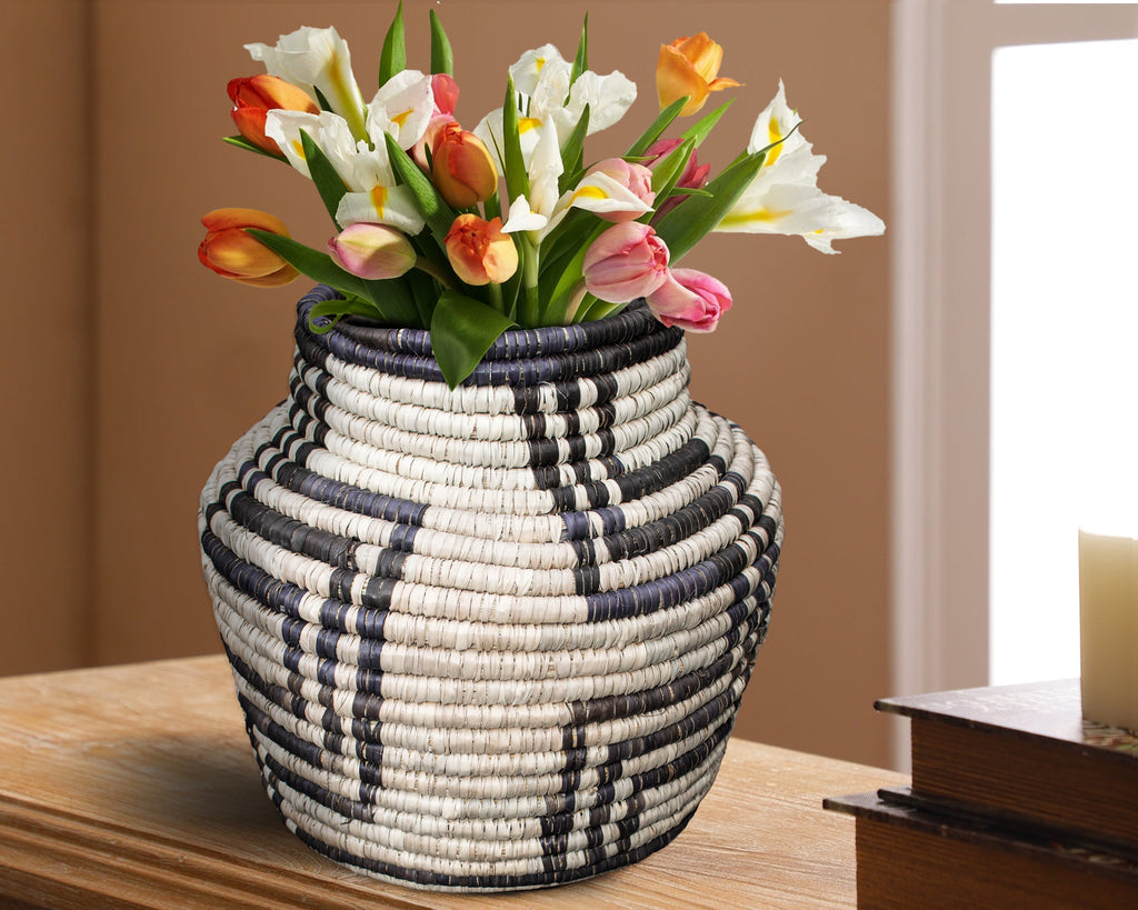 Stairs Black Vintage Potter Basket - PP-1129-12