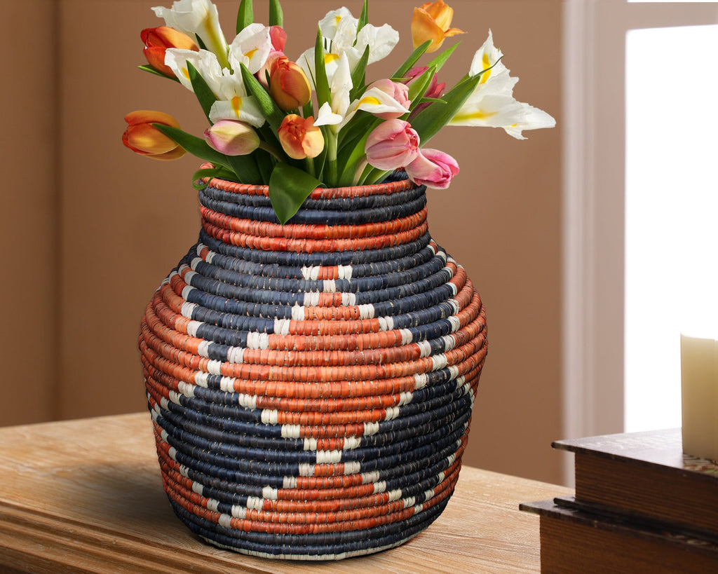 Black & Rust Cubes Vintage Potter Basket - PP-1132-12