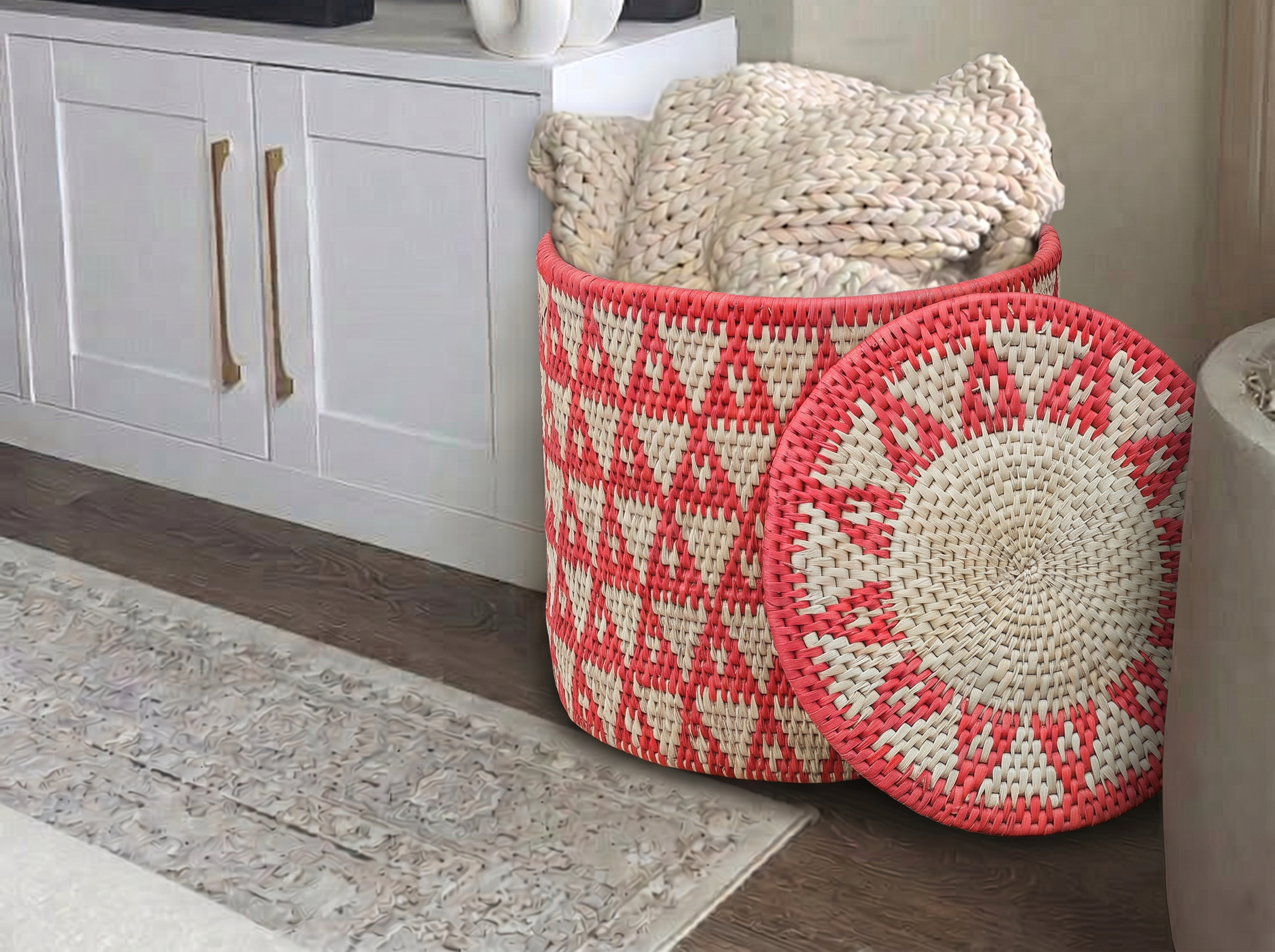Pojoaque Crimson Heirloom Hamper