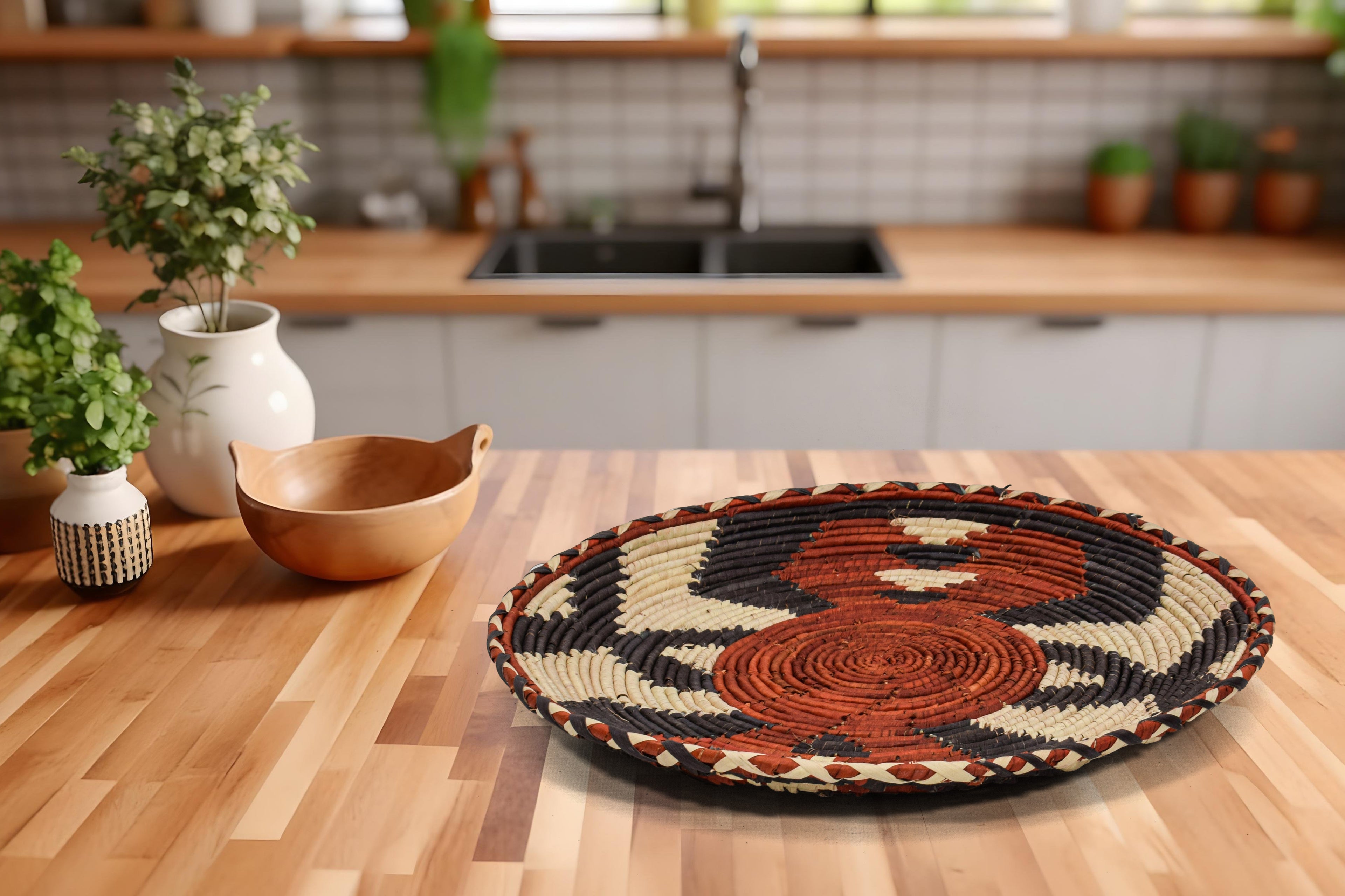 Thunder Storm Flat Basket 12-inch