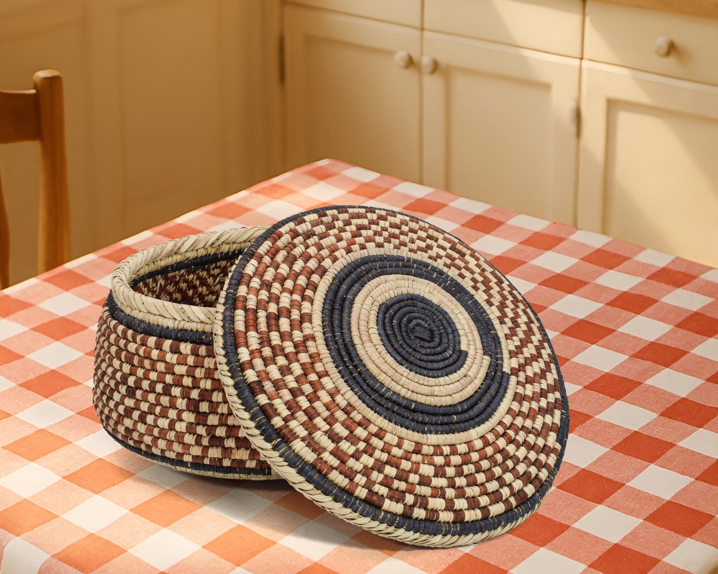 Brown Checkered Lid Basket PR-628-12