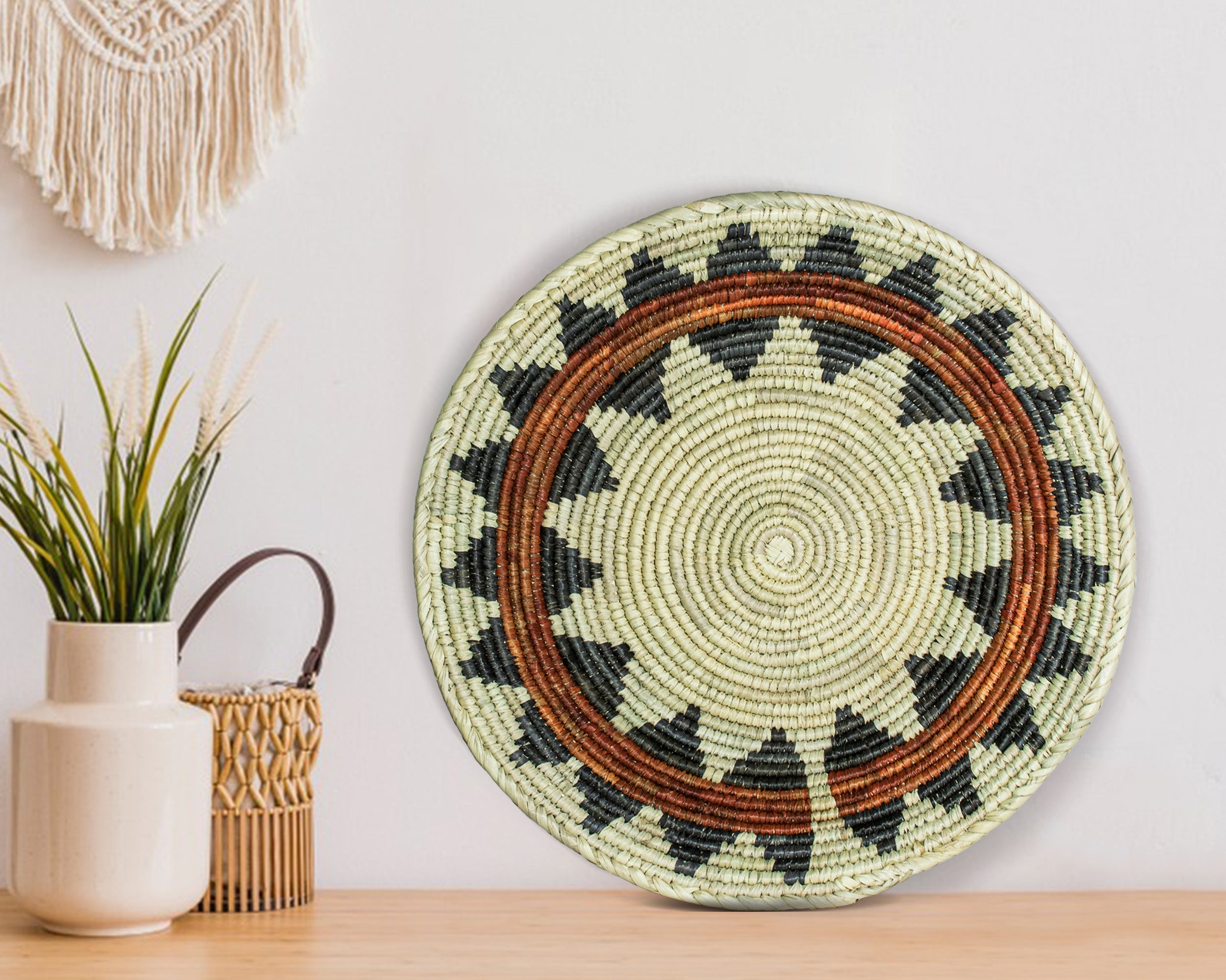 Pictogram Circle Basket 14-inch BSK-169-15