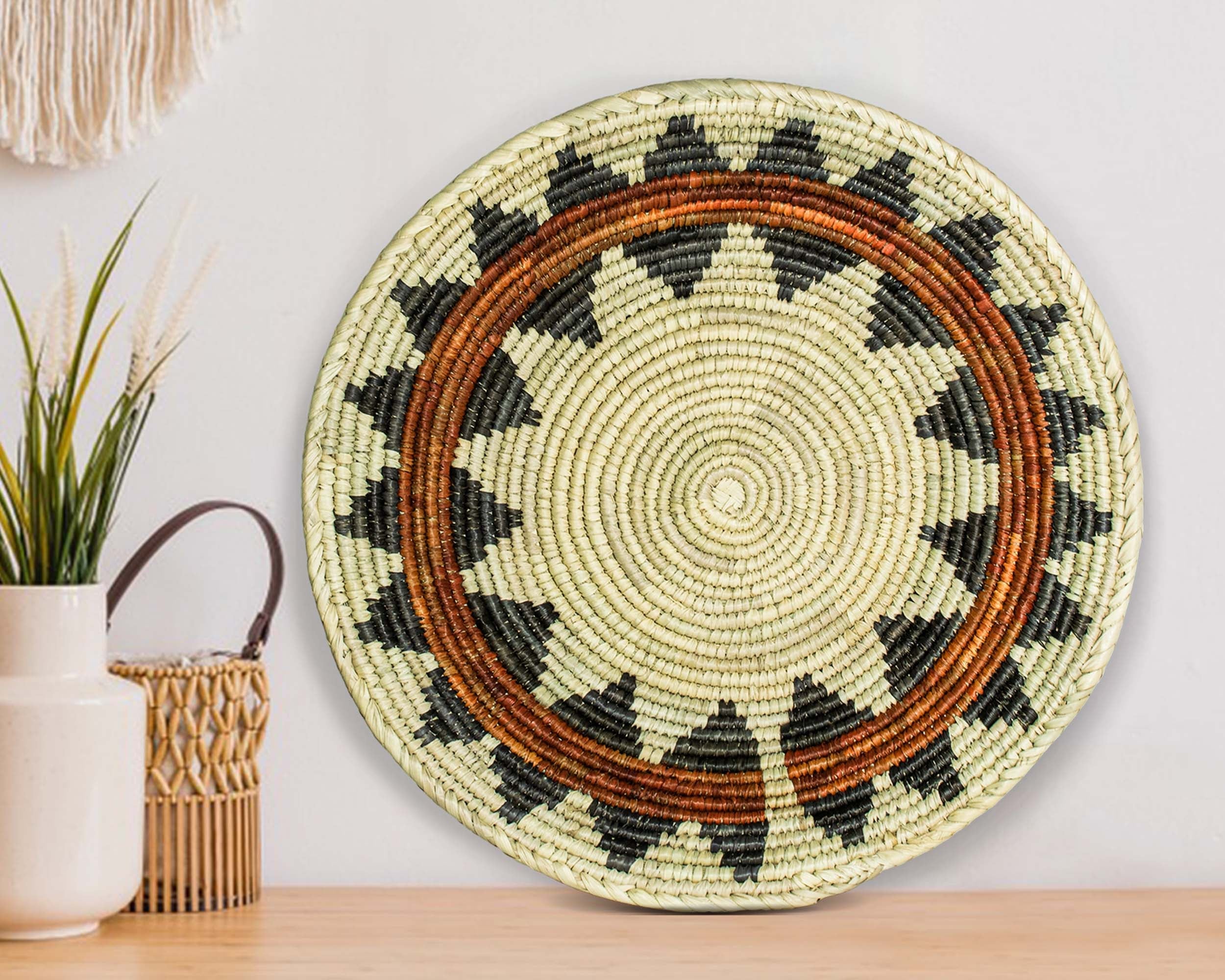 Pictogram Circle Basket 14-inch BSK-169-15