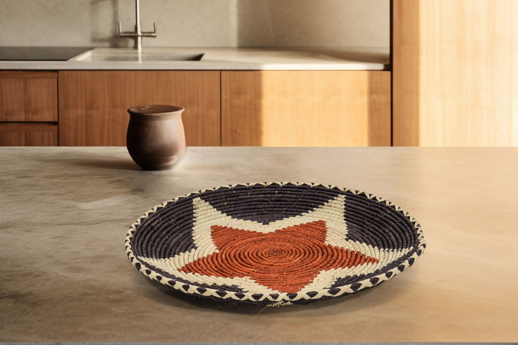 Raven Path Flat Basket