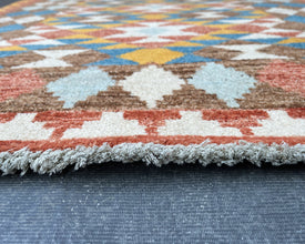 Diamonds Navajo Inspired Hand-Knotted Carpet - 7x5 ft