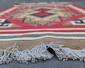 Two Grey Hills Navajo Inspired Hand-Knotted Carpet - 3x5 ft