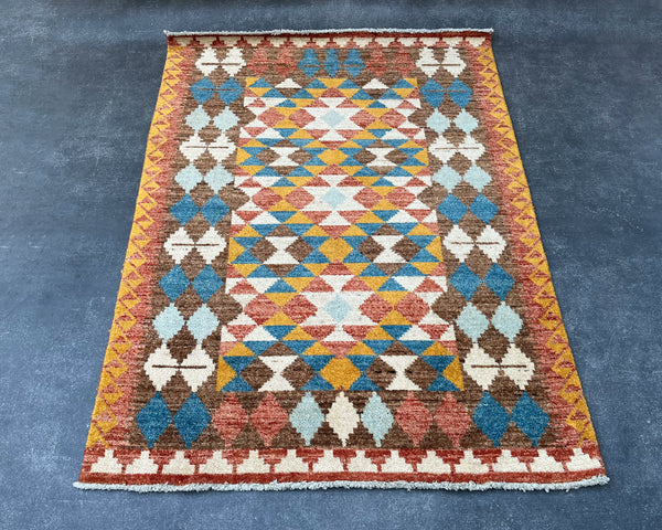 Diamonds Navajo Inspired Hand-Knotted Carpet - 7x5 ft