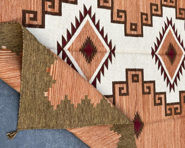 Arizona Two Hills Large Southwestern-Inspired Wool Dhurrie - 8x10 ft