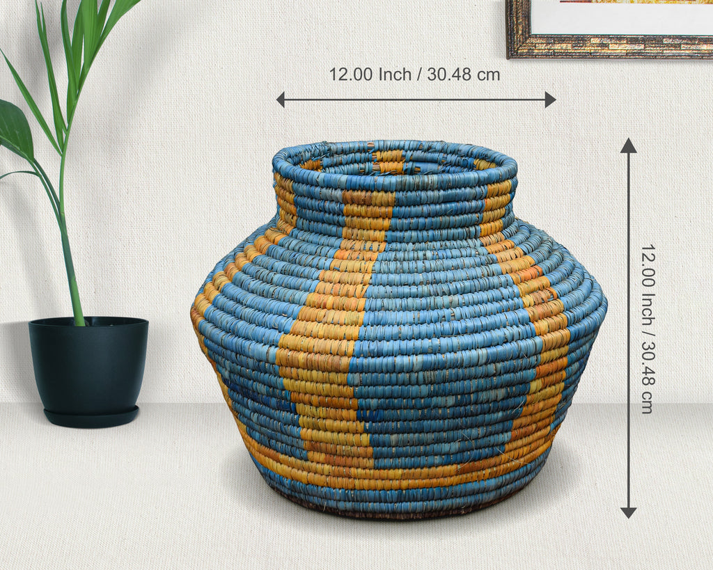 Periwinkle Amber Potter Vase