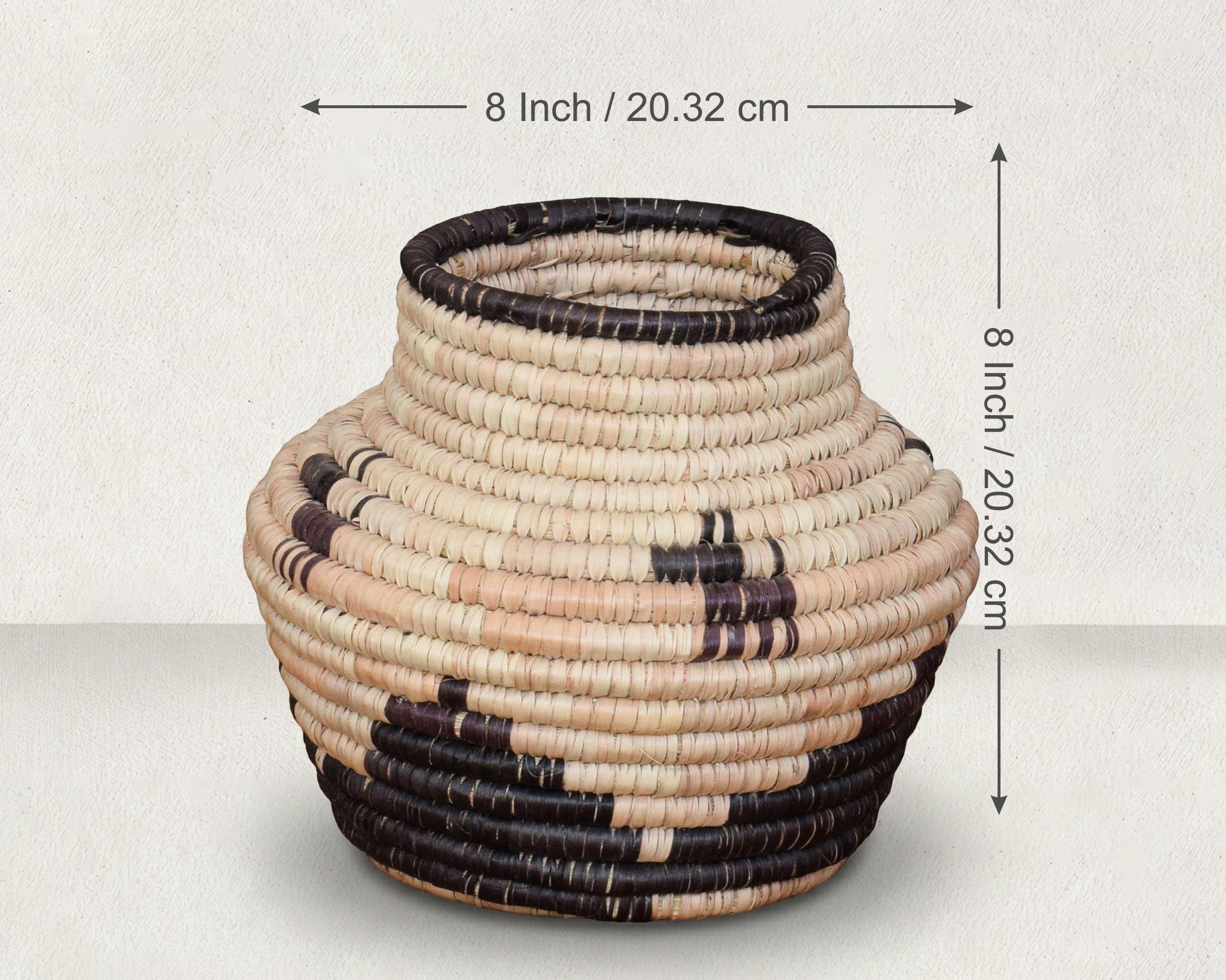 Black Dog Orbit Small Coiled Vase Potter