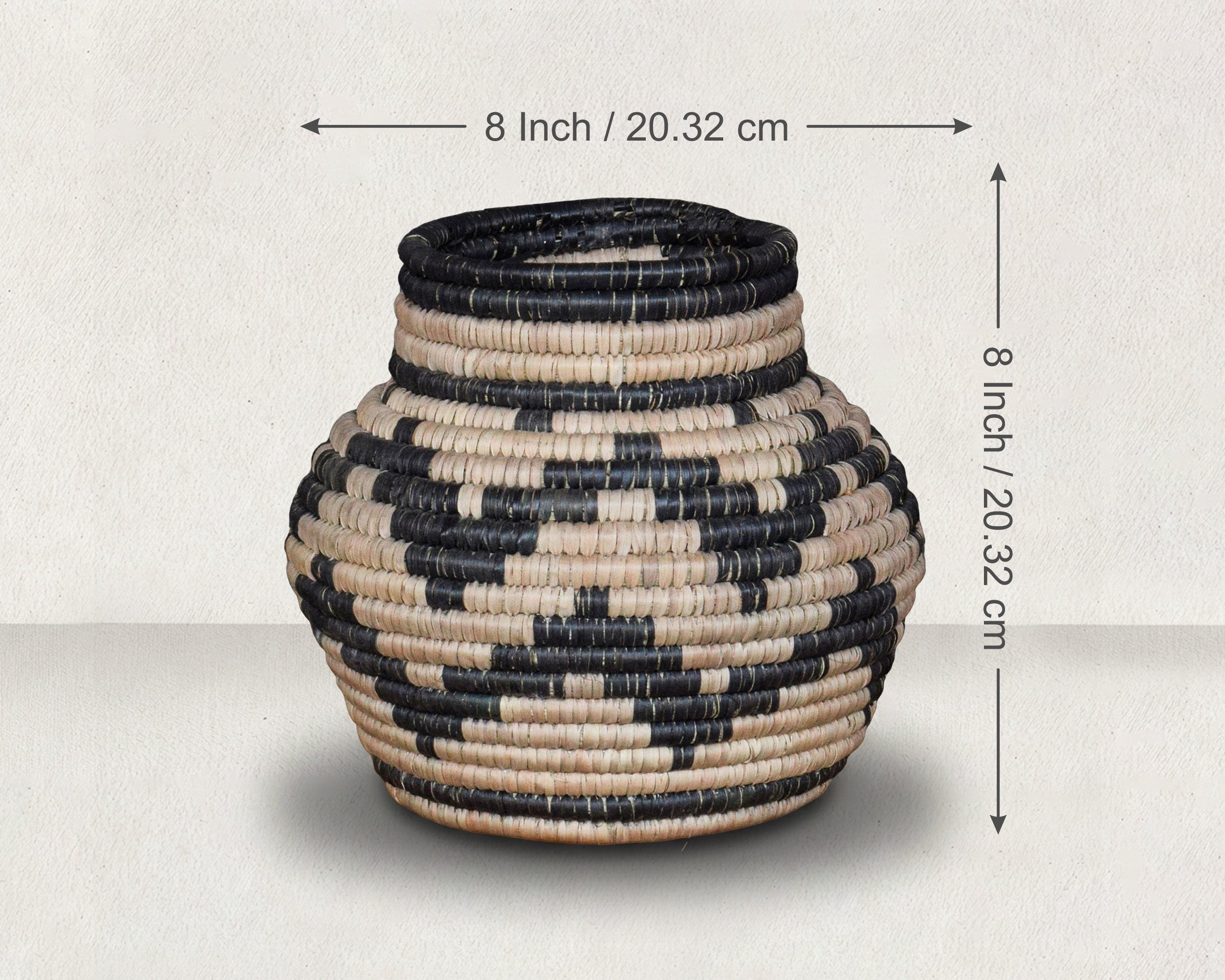 Black Waves Coiled Vase