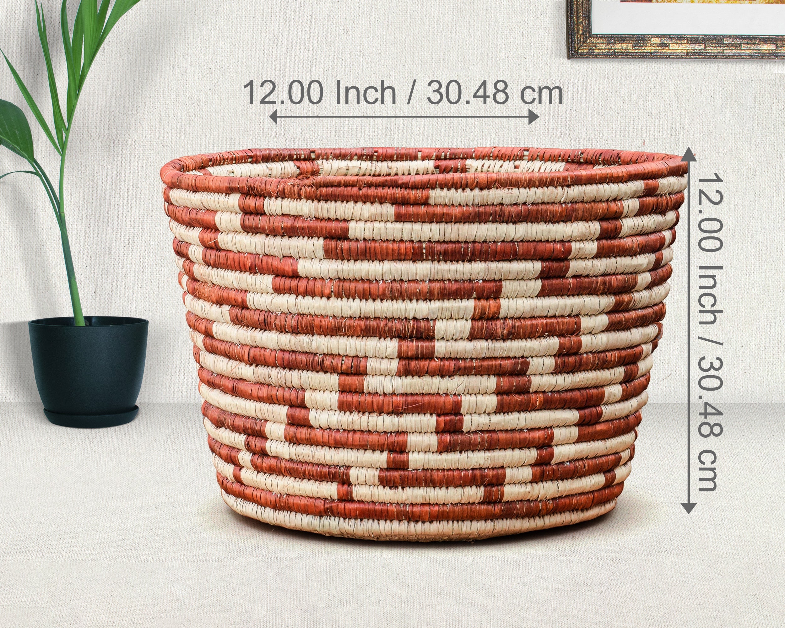 Figure Ground Planter Basket