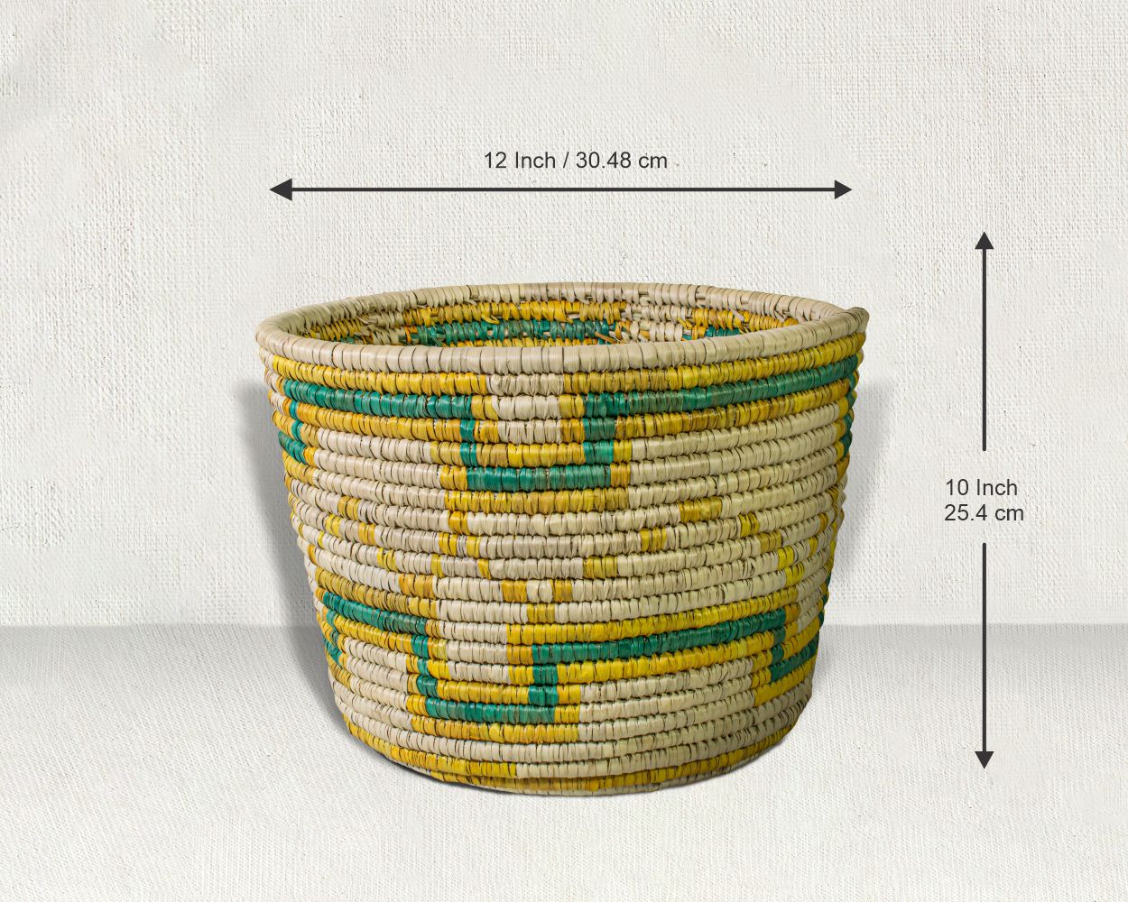 Arroyo Wave Planter Basket