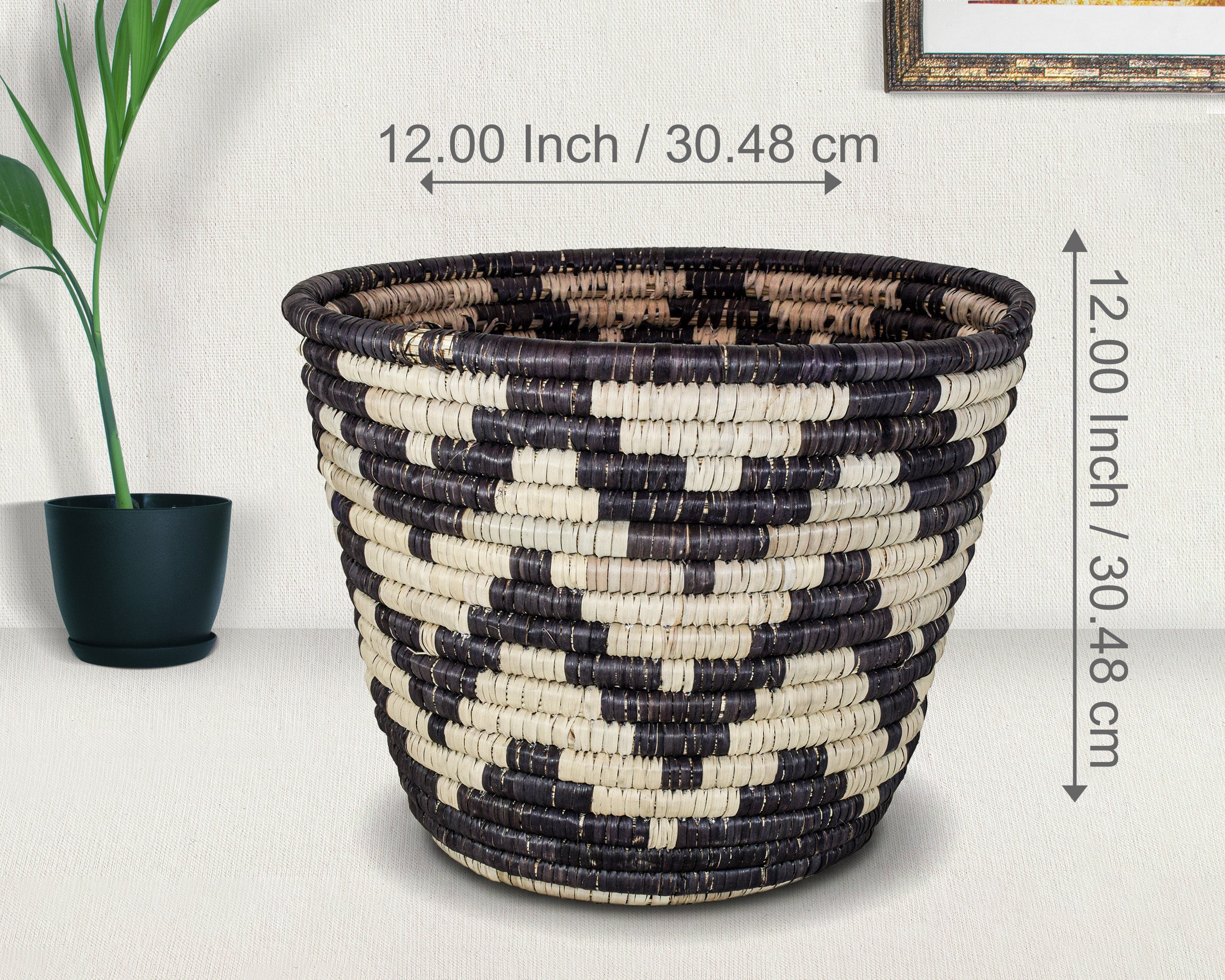 Black Kingra Planter Basket