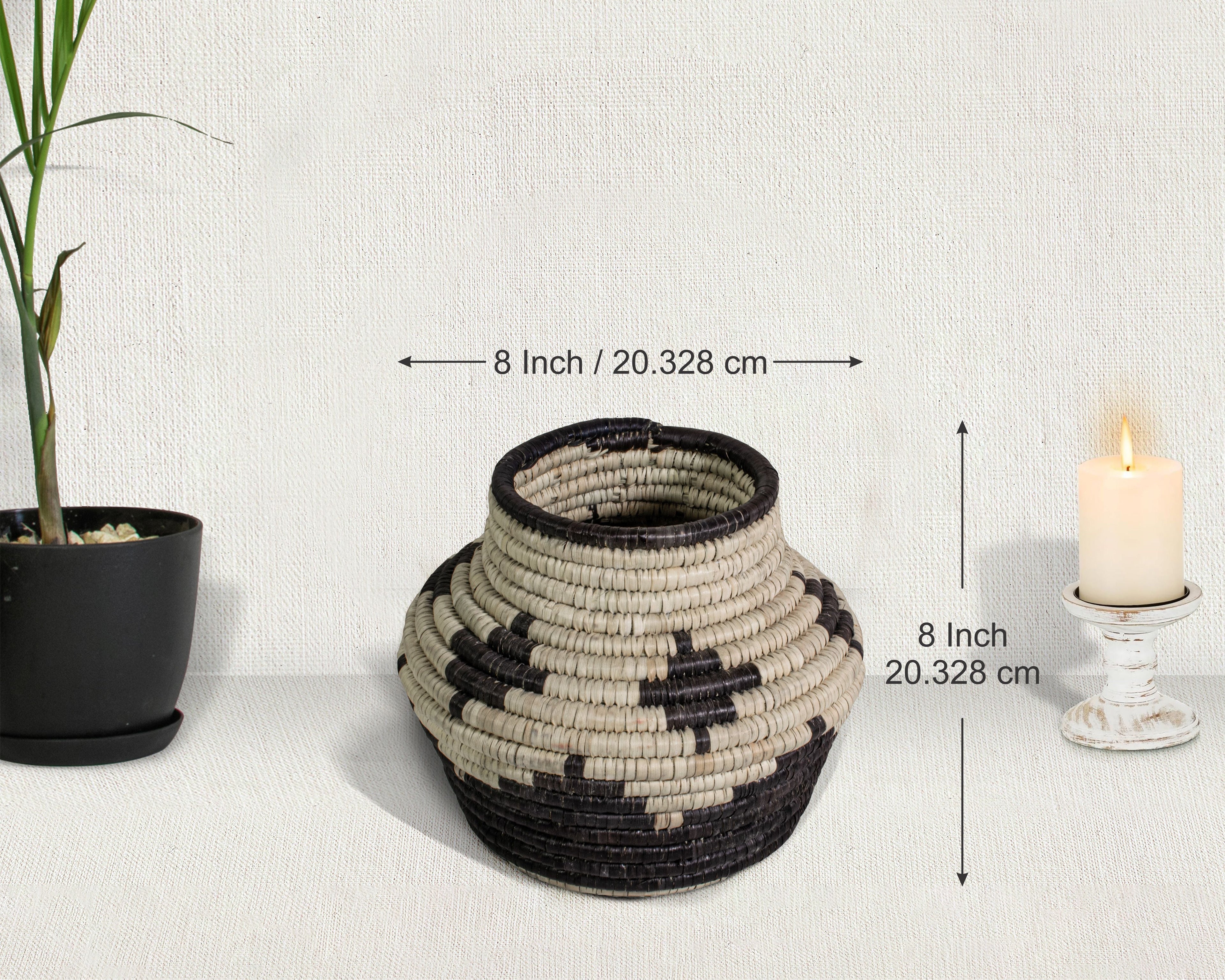 Black Medallion Vintage Potter Basket - PP-1118-8