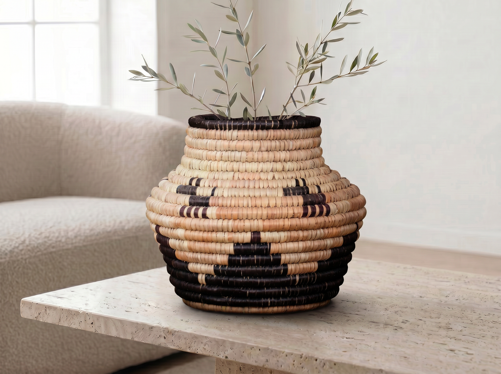 Black Dog Orbit Small Coiled Vase Potter