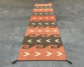 Spears Flatweave Runner Rug – 2.5x10 ft