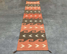 Spears Flatweave Runner Rug – 2.5x10 ft