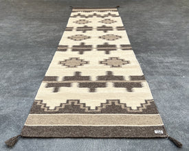 Stone Ridge Flatweave Runner Rug – 2.5x10 ft