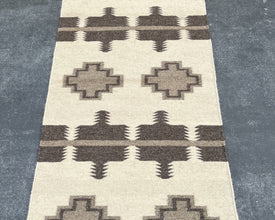 Stone Ridge Flatweave Runner Rug – 2.5x10 ft