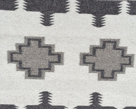 Stone Ridge Flatweave Runner Rug – 2.5x10 ft